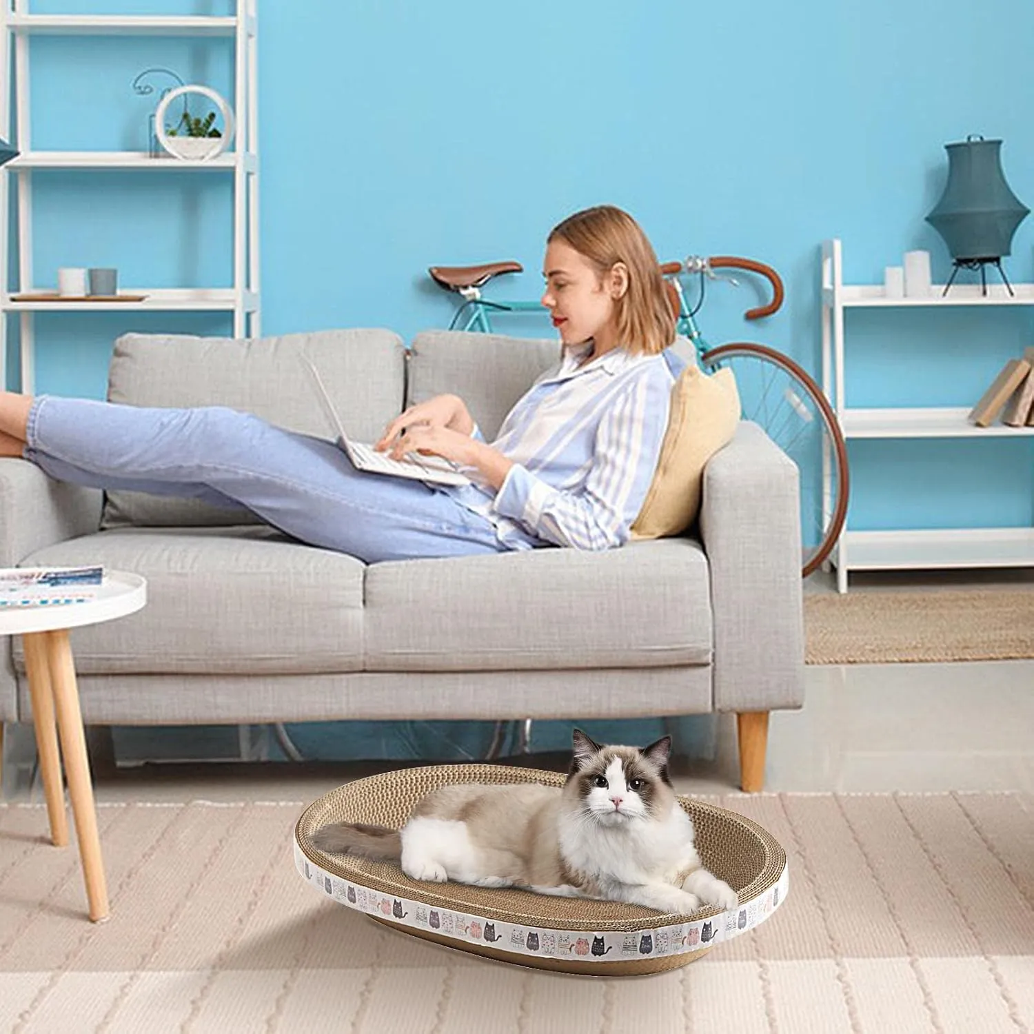 Cat Scratcher, High-Density Oval-Shaped Scratching Board, Water-Resistant and Durable Cardboard, Suitable for Medium to Large Breeds, Provides Firm and Cozy Resting Place