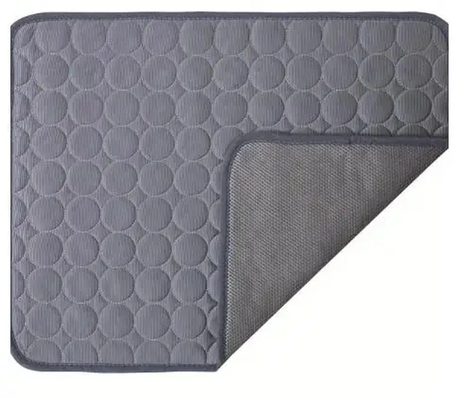 Extra Large Summer Dog Cooling Mat – Reusable, Washable, and Portable