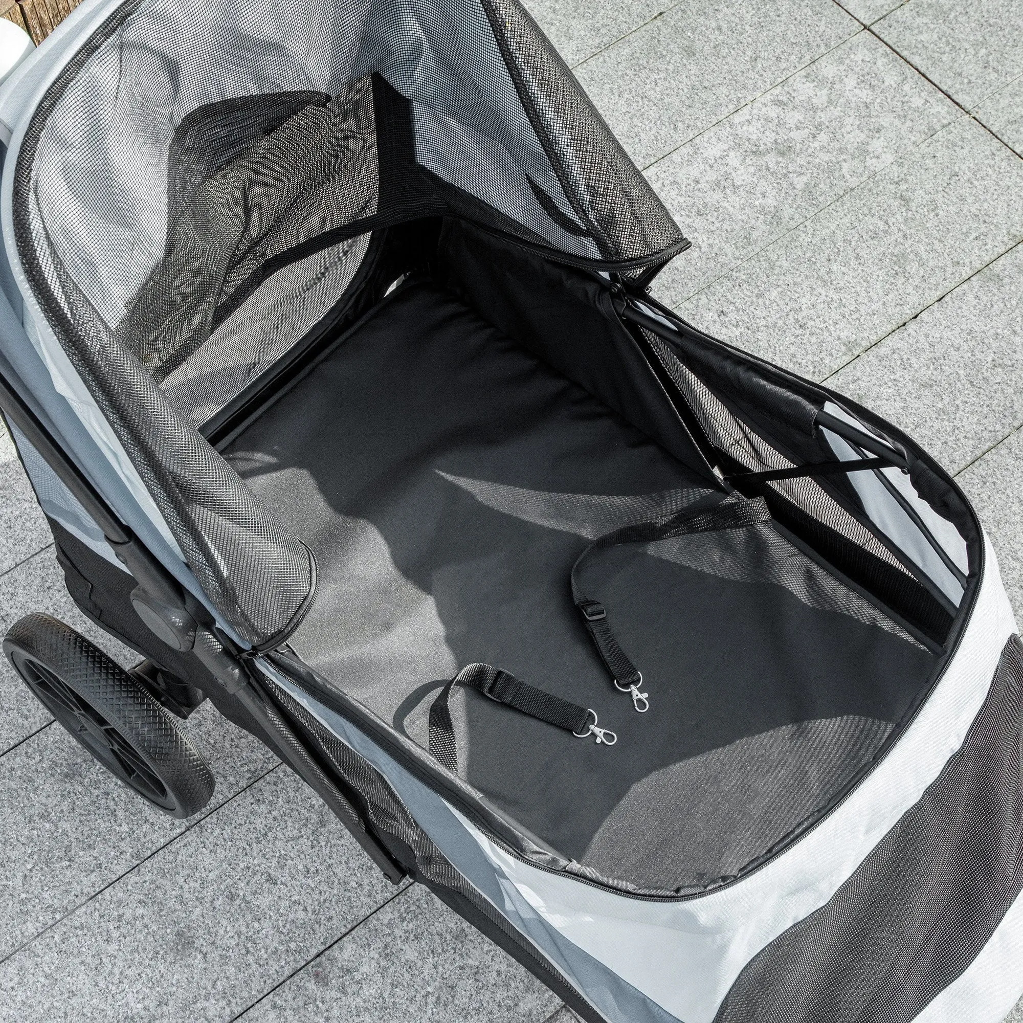 Large Dog Stroller Foldable with Mesh Windows, Cushion and Leashes, 124x67x100 cm, Grey