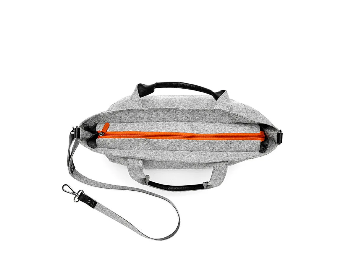 The Pet Travel Tote Bag by Travel Wags